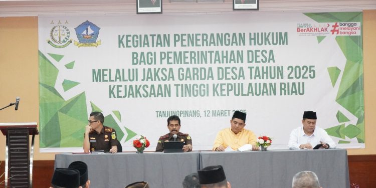 Wakajati Ingatkan Garda Desa di FGD