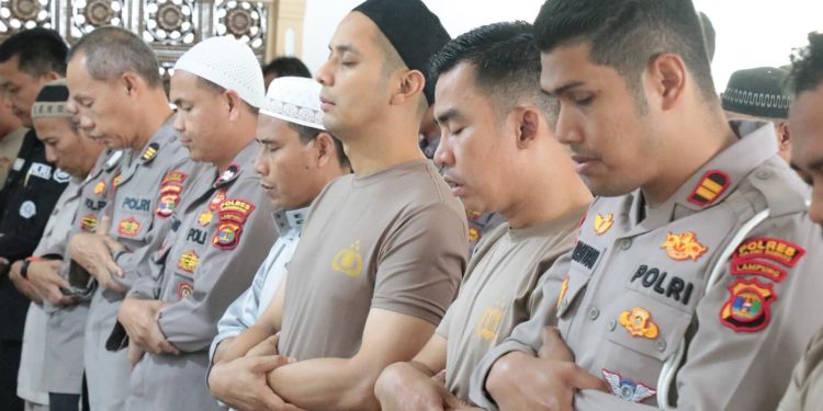 Tiga Anggota Polri Gugur Dalam Tugas, Polres Tuba Gelar Sholat Ghaib
