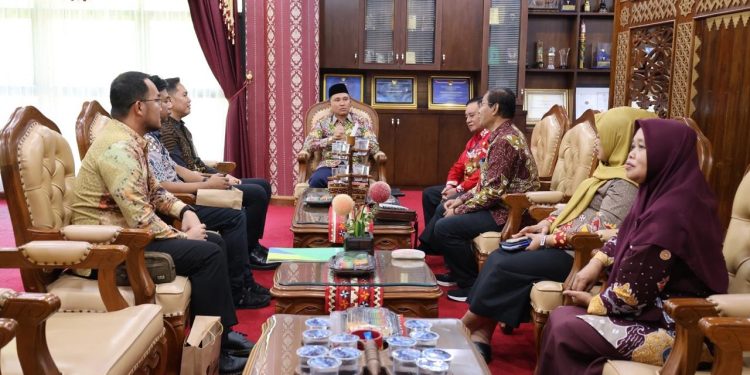 Bupati Lambar Terima Audiensi BPJS Ketenagakerjaan Bahas Peningkatan Kepesertaan Pekerja