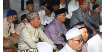 Harmoni di Hari Raya: Bupati dan Wakil Bupati Tubaba Laksanakan Sholat Ied Bersama Masyarakat