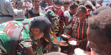 Kodim 1710/Mimika Gelar Santap Sehat Bersama Warga