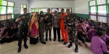 Skuadron 12/AJY Edukasi Wawasan Kebangsaan di SMAN 1 Way Tuba Waykanan