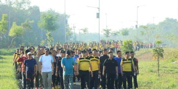 Semarak HUT Bhayangkara Ke 79, Polres Tulang Bawang Barat dan Jajaran Forkopimda Gelar Olahraga Bersama