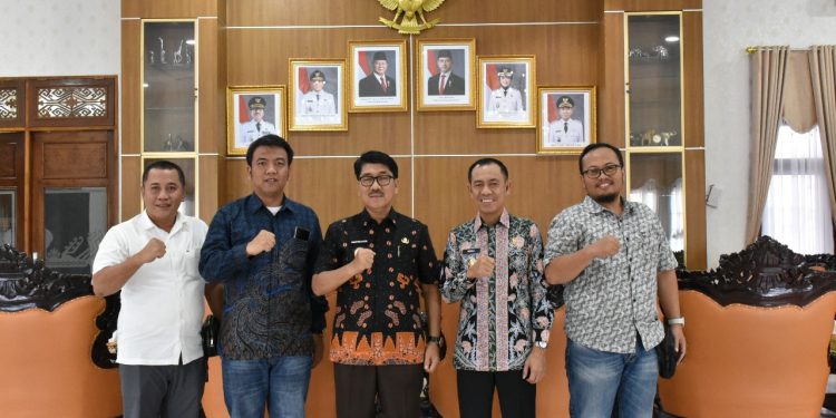 Bupati dan Wakil Bupati Sambut Kunjungan PT Sinergi Gula Nusantara PG Bunga Mayang