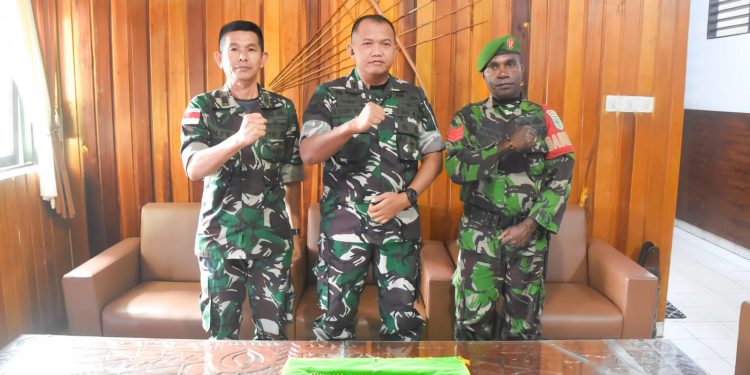 Kodim 1710/Mimika Terima Penyerahan 129 Amunisi dari Warga