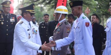 Bupati Parosil Mabsus Janjikan Reward bagi 50 Anggota Paskibraka Lampung Barat