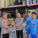 Liga Minisoccer Kapolda Cup 2025 Berkahir, Kapolda Lampung Berikan Langsung Piala Bergilir