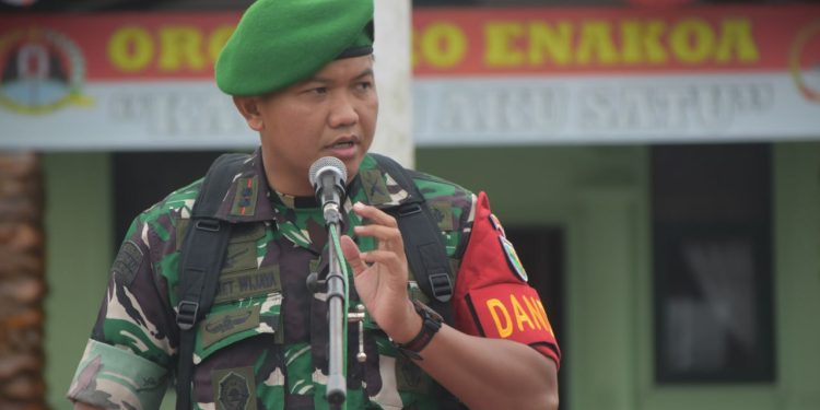 Apel Pagi, DANDIM 1710/Mimika Tekankan Prajurit dan PNS Kodim Peka dengan Situasi yang Berkembang serta Sosialisasi Kamtibmas Secara Humanis Kepada Masyarakat