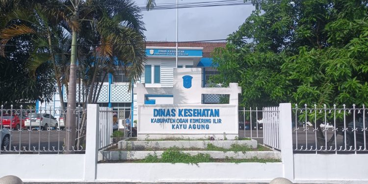 Di Tengah Isu Menerpa, Bupati Tetap Mempertahankan Kadinkes OKI, Ada Apa?