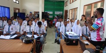 Kesbangpol Kabupaten Keerom Sosialisasikan Aplikasi Transparansi Paskibraka