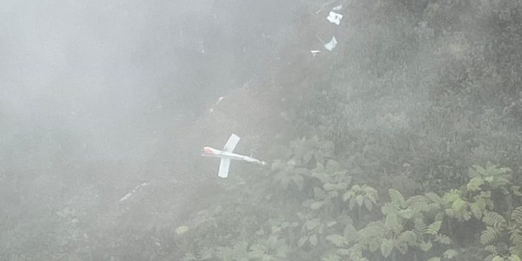 Kodim 1710/Mimika Bantu Pencarian Helikopter PK-IWS Milik Maskapai Penerbangan Intan Angkasa yang Hilang Kontak