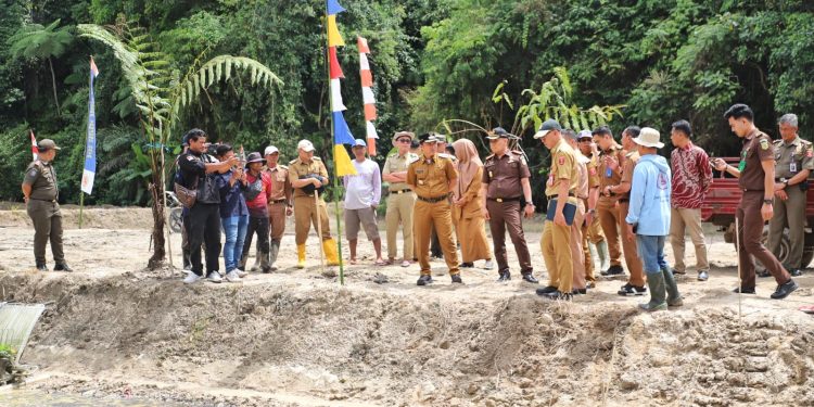 Parosil Mabsus Apresiasi Kejari Lambar Manfaatkan Lahan Terbengkalai Dorong Program Ketahanan Pangan