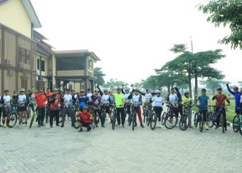Kapolres Tulang Bawang Barat Bersama Wakil Bupati Gelar Gowes Bareng, Bangun Semangat Hidup Sehat dan Kebersamaan