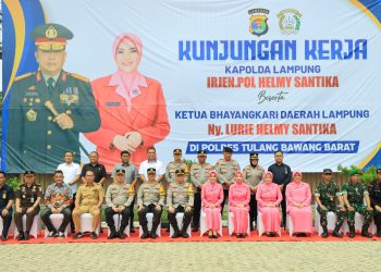 Irjen Pol Helmy Santika, Laksanakan Kunjungan Kerja di Polres Tulang Bawang Barat, Tekankan kehadiran Polri di Tengah Masyarakat
