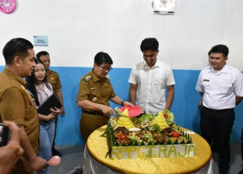Bupati Hamartoni Resmikan Grand Opening SPPG MBG Sinar Cerdas Bangsa di Tanjung Raja