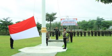 Kapolres Tubaba, AKBP Sendi Antoni Pimpin Langsung Upacara Kenaikan Bendera Peringati Hari Sumpah Pemuda ke 97