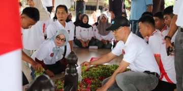 Ziarah Makam Bung Karno, Paskibraka Lampung Barat Ajak Insan Muda Kobarkan Api Perjuangan Sang Proklamator