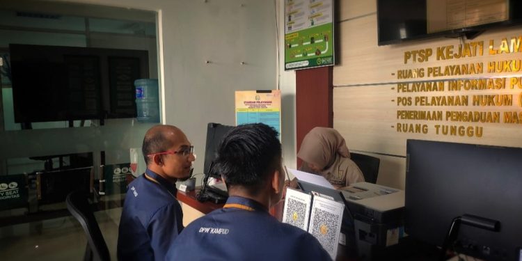 DPP KAMPUD Laporkan Dugaan Korupsi Dana Hibah Kabag Kesra Lampung Tengah Tahun 2024 ke KEJATI