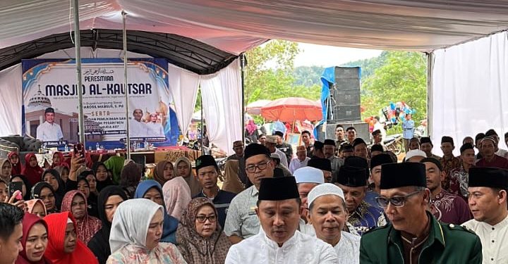 Parosil Mabsus Resmikan Masjid Al-Kautsar dan Tempatkan Santri Ponpes Miftahul Huda 407 di Talang Surip