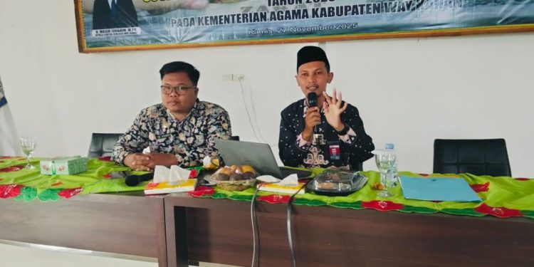 Dua PAI Terbaik Way Kanan Berikan Pelatihan Aplikasi E-Siwak