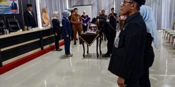 Bupati Ayu Melantik 3 Pejabat dan Sekaligus Penandatanganan Fakta Integritas 12 Pejabat Pemkab Way Kanan