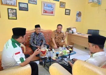 Camat Negeri Agung Terima Kunjungan Pengurus NU Negeri Agung
