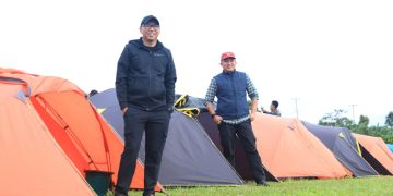 Dorong Pengembangan Pariwisata Berkelanjutan, Parosil Mabsus Ajak Gubernur Lampung Bermalam di Bukit Embun