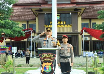 Polres Tulang Bawang Barat Gelar Upacara Korp Raport Kenaikan Pangkat 6 Perwira dan 35 Bintara