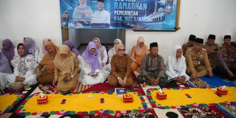 Safari Ramadan 1447 H, Pemkab Way Kanan Silaturahmi dengan Warga Negara Batin