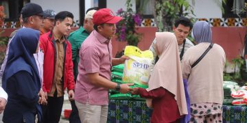 Gerakan Pangan Murah di Kebun Tebu: Bupati Parosil Pastikan Stabilisasi Harga Pangan di Tengah Ramadan
