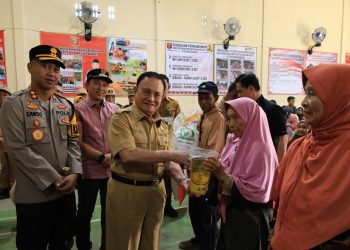 Bupati Lampung Barat Luncurkan Bantuan Pangan untuk 575 Warga