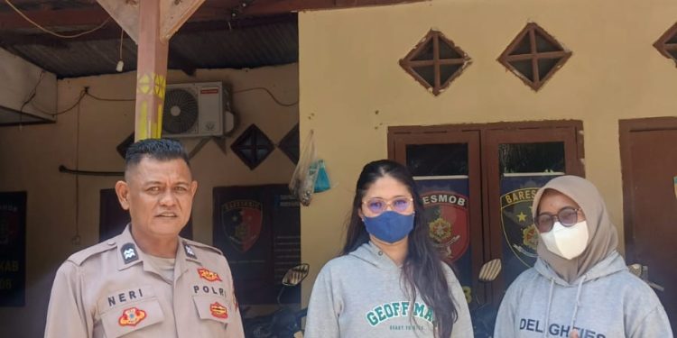 Mudik Aman, Nyaman, dan Lancar: Polsek Dente Teladas Amankan Titipan Kendaraan Warga