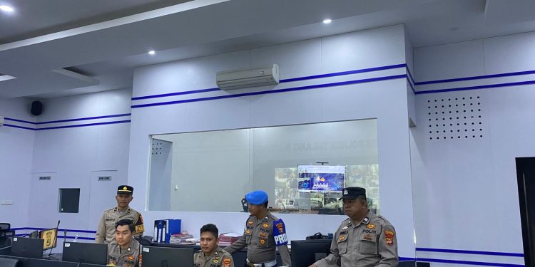 Pelayanan 110 Polres Tulang Bawang Beroperasi dengan Kemampuan Maksimal untuk Menerima Laporan Masyarakat di Era Modern