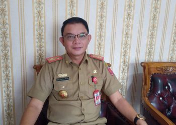 Kadis Kominfo Lambar Luruskan Pemberitaan Isu Larangan Kendaraan Plat Luar Daerah Parkir di Lingkungan Pemda