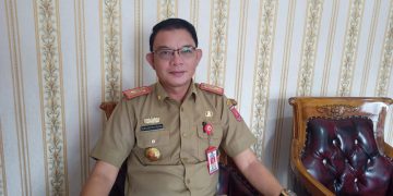 Kadis Kominfo Lambar Luruskan Pemberitaan Isu Larangan Kendaraan Plat Luar Daerah Parkir di Lingkungan Pemda