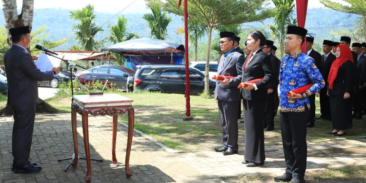 Bupati Parosil Mabsus Tekankan Pelayanan Maksimal, 88 Pejabat Diminta Keluar dari Zona Nyaman