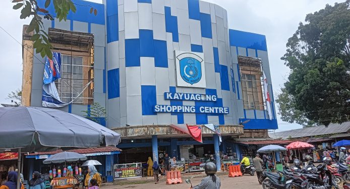 Diduga Merugikan PAD OKI, Area Parkir dan Jalan Diubah Jadi Tempat Dagangan Belum Tertib, Hasilnya Tak Masuk Kas Daerah