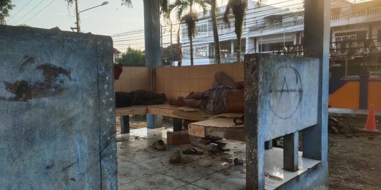 Pemda OKI dan APH Jangan Tutup Mata, Segera Tangani Masalah Pasar Shopping Kayuagung – Lahan Parkir Diperjualbelikan, Anak Punk Bikin Resah