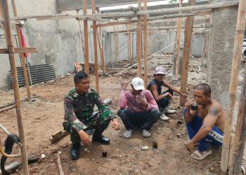 Babinsa Jajaran Koramil 410-05/TKP Menggelar Kegiatan Komunikasi Sosial