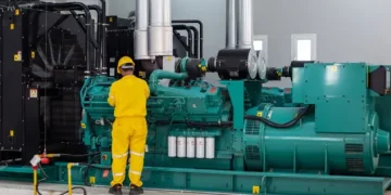 Cara Hitung Pemakaian Solar Genset untuk Efisiensi Operasional Industri